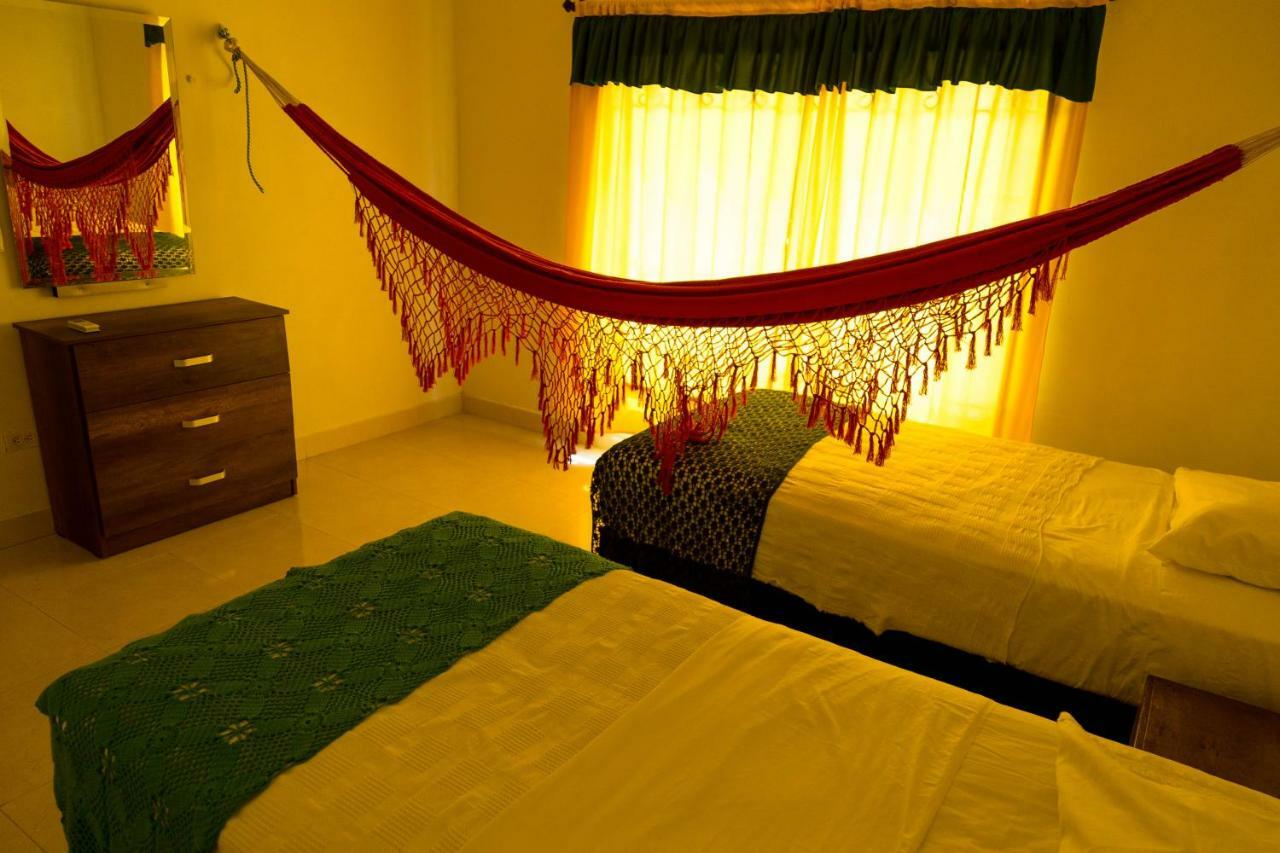 Hostal Cultural El Telar San Jacinto ภายนอก รูปภาพ