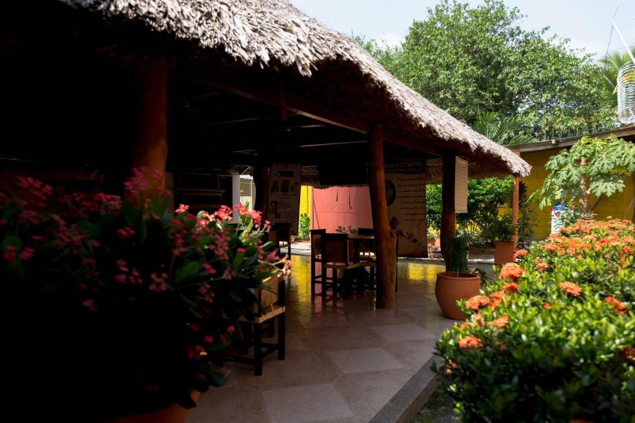 Hostal Cultural El Telar San Jacinto ภายนอก รูปภาพ